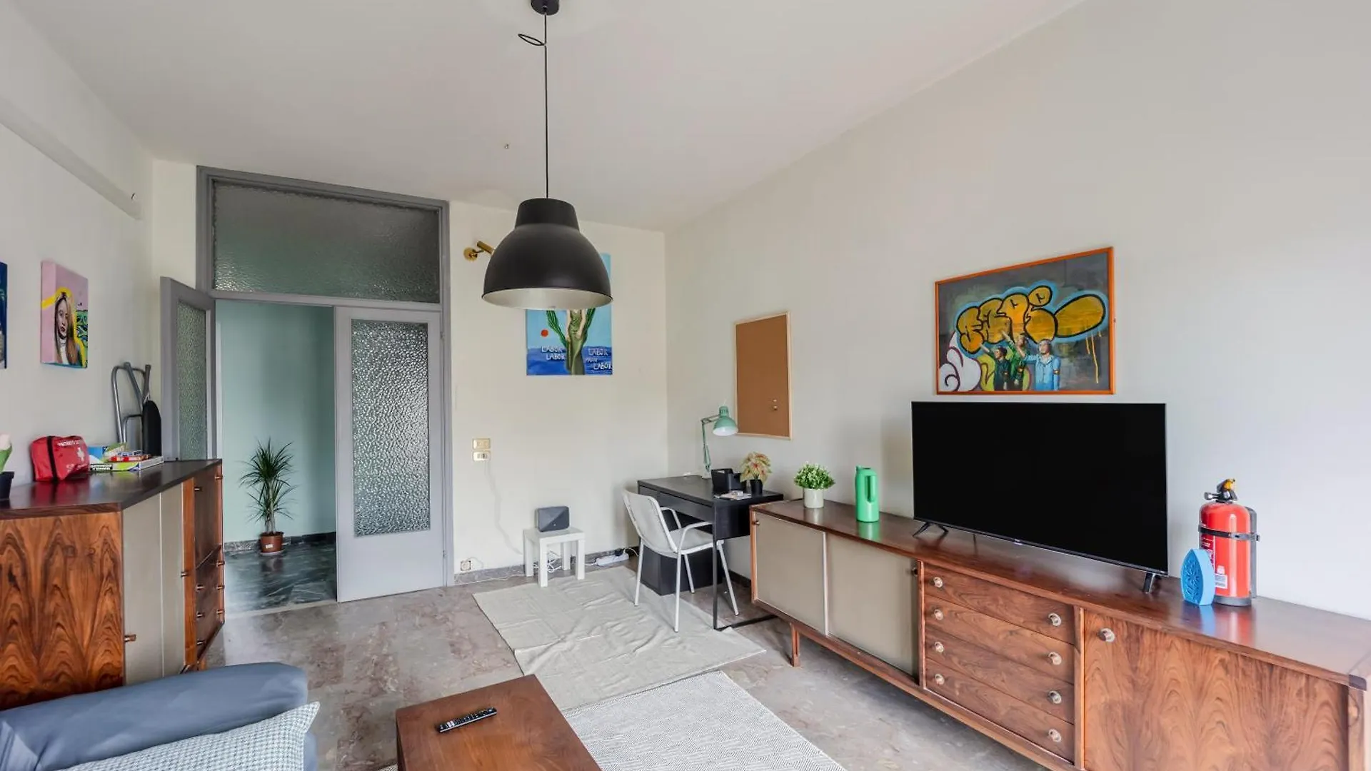Apartment Tino Art House Forest With Air-Conditioner! Mestre Italy